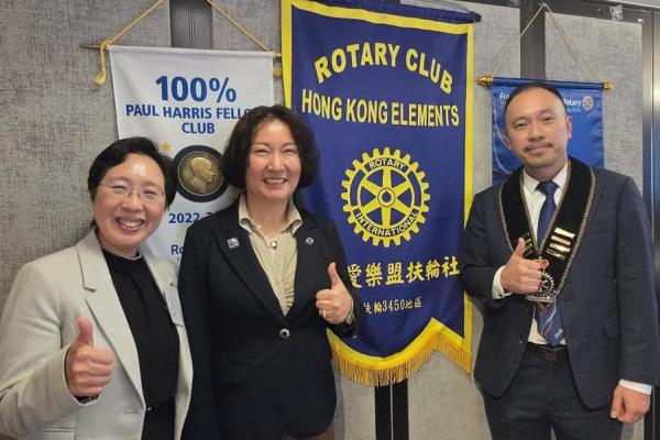 校長、總監及社長合照